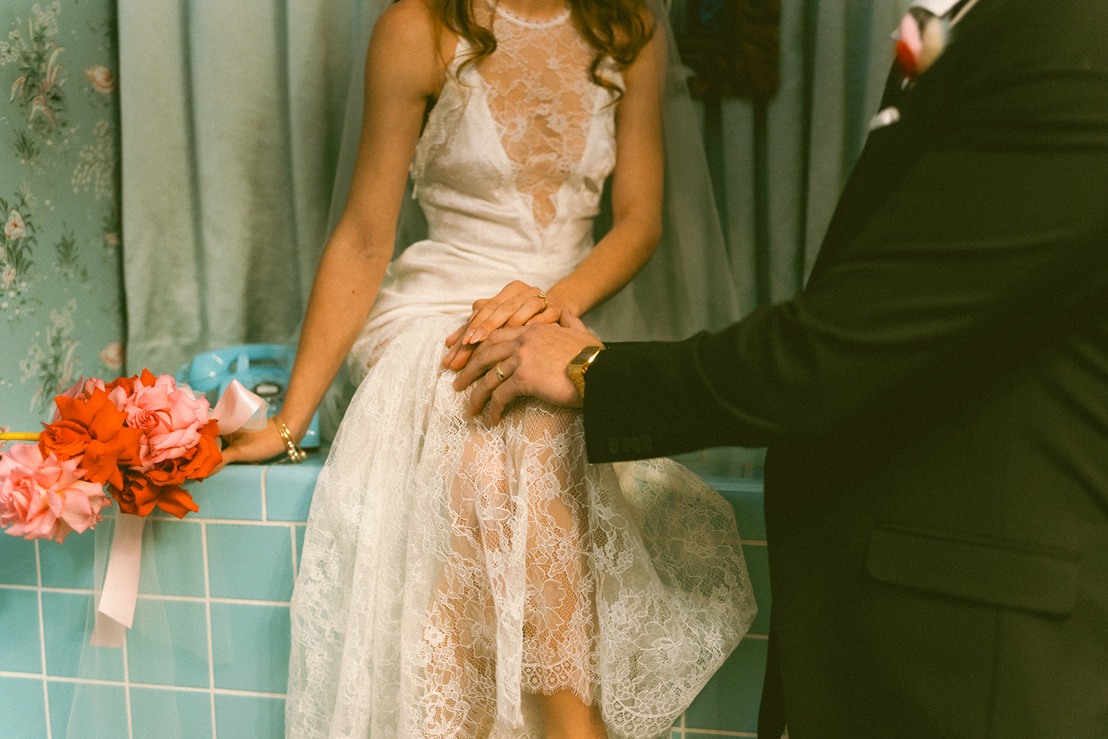 sure thing chapel bathroom las vegas elopement
